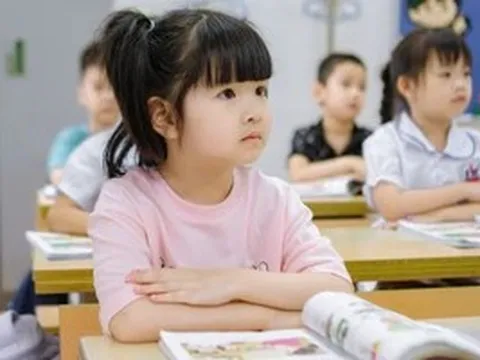 Miễn phí sách giáo khoa bảo đảm quyền học tập bình đẳng