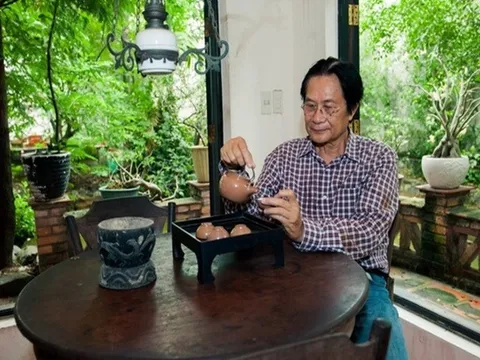 Nam nhạc sĩ cả nước biết tên: Hôn nhân viên mãn với vợ kém 29 tuổi, có nhà ở Sài Gòn, Vũng Tàu, Bắc Ninh