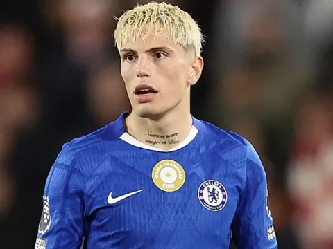 Garnacho bất lực trong ngày Chelsea bị Bayern nhấn chìm