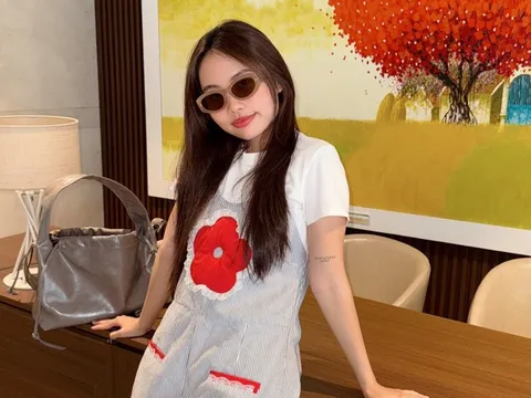 Choáng với số tiền Phương Mỹ Chi kiếm được trong 1 tháng qua