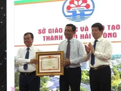 Vinh danh nhiều tập thể, giáo viên ngành giáo dục Hải Phòng