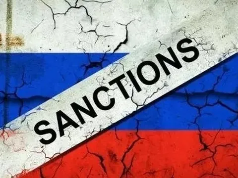 Trừng phạt Nga: EU nhắm đến LNG, Anh kêu gọi tăng cường sức ép lên Tổng thống Putin
