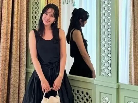 Son Ye Jin chuộng kiểu tóc buộc nửa đầu từ sự kiện sang trọng đến cuộc sống thường ngày