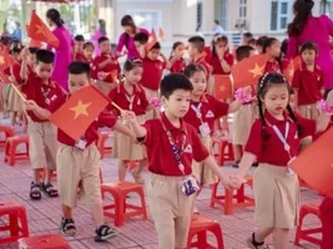 Dạy Tiếng Anh phổ thông trước cơ hội lớn từ Nghị quyết 71