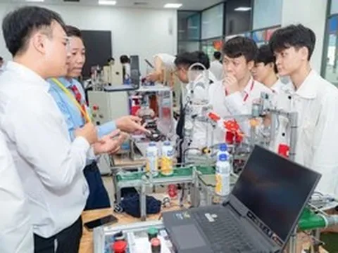 Hướng dẫn triển khai đào tạo nguồn nhân lực phục vụ phát triển công nghệ cao