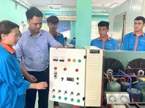85% thanh niên hoàn thành THPT hoặc tương đương: Mở rộng cơ hội, điều kiện học tập