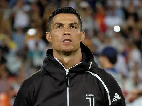 Bê bối tại lễ trao giải Quả bóng vàng khiến Ronaldo nổi giận