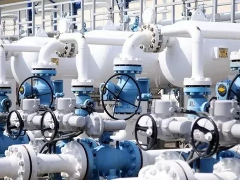 Đối diện muôn trùng trừng phạt, 8 quốc gia châu Âu vẫn mua khí đốt Nga; gói thứ 19 chính thức được công bố