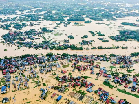 Thiệt hại nặng nề do mưa lũ sau bão số 11