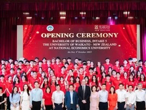 ĐH Kinh tế Quốc dân khai giảng chương trình liên kết đào tạo cử nhân kinh doanh với ĐH Waikato