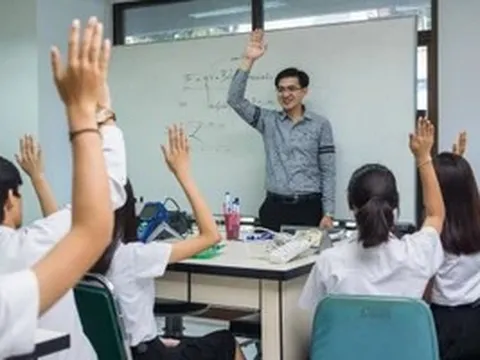 Nghề giáo giữa vòng xoáy áp lực