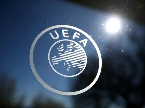 UEFA và Super League lại bên bờ chiến tranh lạnh
