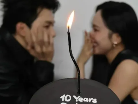 Khó hiểu trước bộ ảnh kỷ niệm ngày cưới của Anh Tú và Diệu Nhi