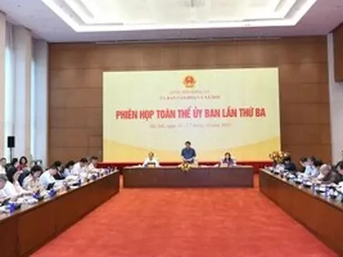 Ủy ban Văn hóa và Xã hội cho ý kiến về 3 luật trong lĩnh vực Giáo dục