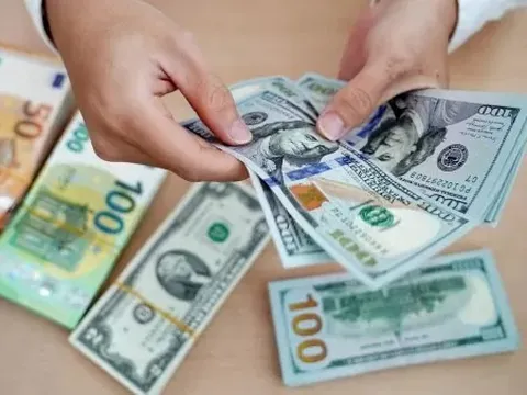 Tỷ giá ngoại tệ, tỷ giá USD/VND hôm nay 14/10: Thị trường xuất hiện tâm lý tránh rủi ro, USD tăng giá