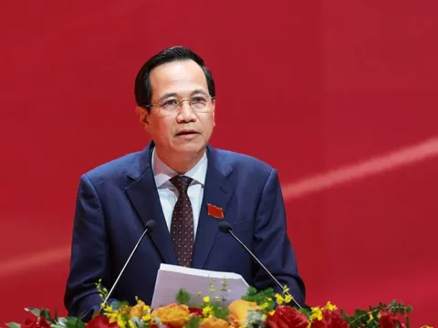 Bảo đảm các dân tộc bình đẳng, đoàn kết, tương trợ cùng phát triển