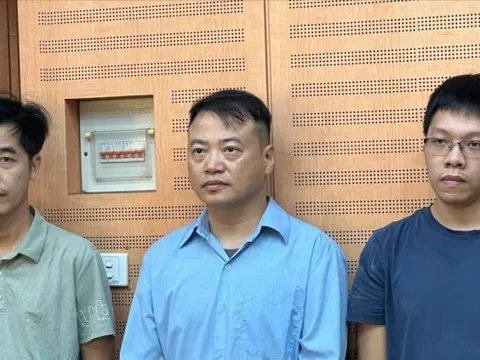 Trước khi bị bắt, Shark Bình đã toan tính điều gì khi lên mạng khơi lại vụ tiền số?