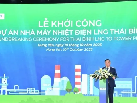 Nhà máy nhiệt điện LNG Thái Bình 2,7 tỷ USD vừa khởi công lại muốn lùi thời hạn vận hành vì không kịp đặt hàng turbine