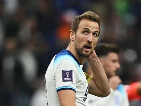Tottenham ra giá kỷ lục để mua lại Kane