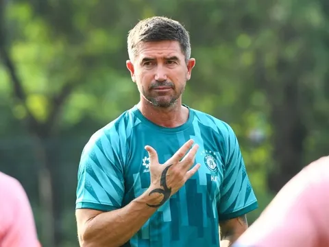 Thử thách đầu tiên của Harry Kewell ở V.League