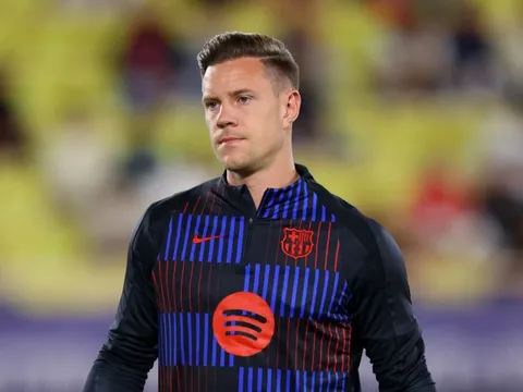 Dấu chấm hết cho Ter Stegen ở Barcelona