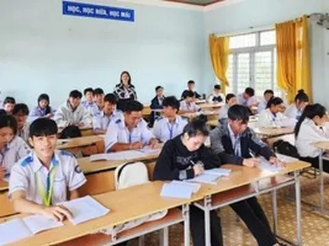 Trường THPT Phan Chu Trinh - Cư Jút vượt khó bảo đảm chất lượng dạy học