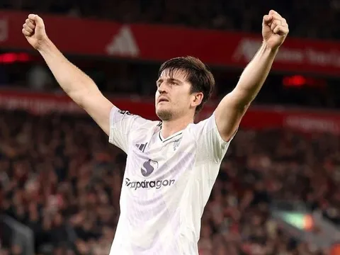 MU lần đầu thắng Liverpool tại Anfield sau 9 năm