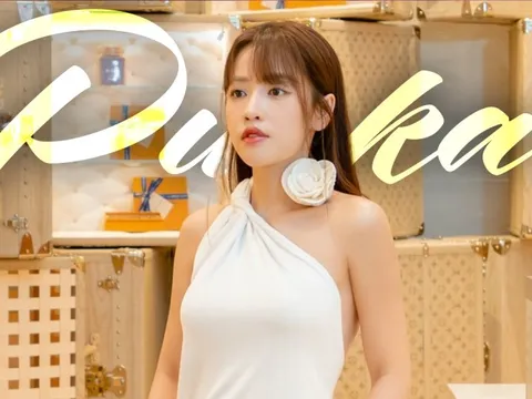 Rộ ảnh Puka thả dáng sau sinh gây 'dậy sóng' mạng xã hội