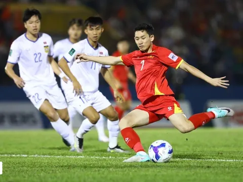 Lào dùng đội hình U22 đấu tuyển Việt Nam