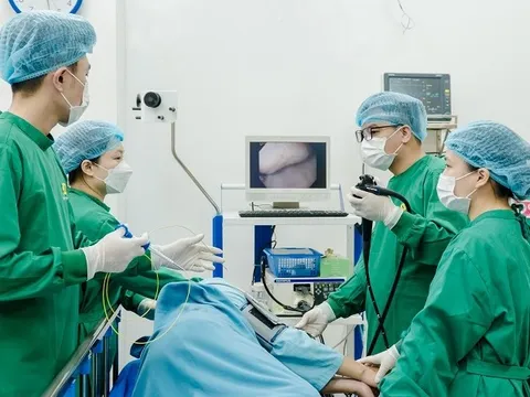 Bất thường khi đại tiện suốt 3 năm, tới viện mới biết mắc ung thư 0