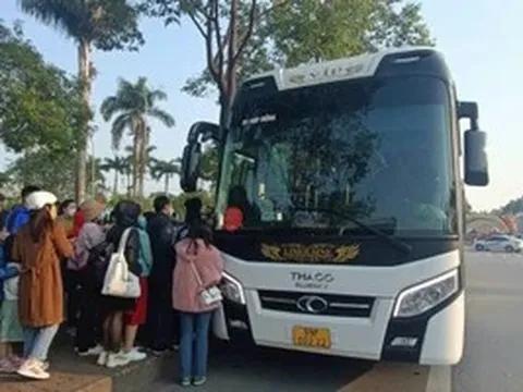 Miễn phí xe đưa đón du khách tham quan Hội chợ Mùa Thu 2025