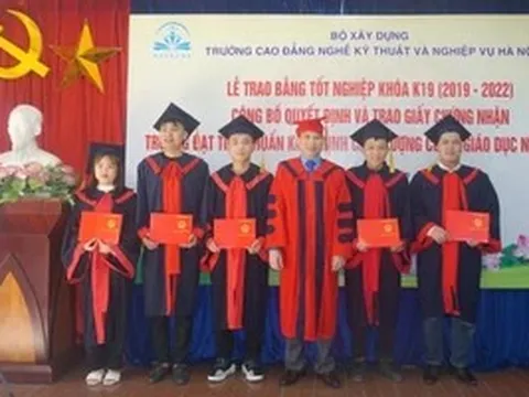 Đề xuất rút ngắn thời gian cấp bằng tốt nghiệp: Chuyển mình mạnh mẽ trong kỷ nguyên số