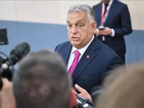 Hungary tuyên bố tìm cách 'lách' trừng phạt của Mỹ