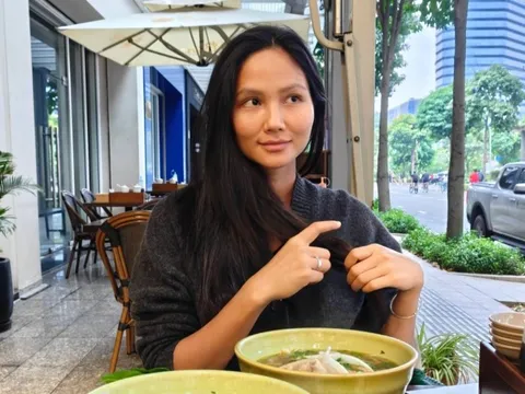 Tình trạng của H'Hen Niê sau khi mắc bệnh hiếm ở phụ nữ từng sinh nở