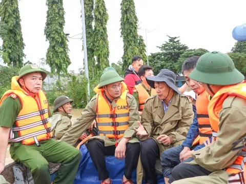 Đà Nẵng chủ động triển khai '4 tại chỗ' ứng phó mưa lũ