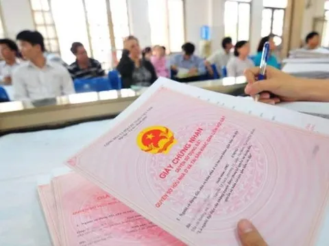 Dân phải photo sổ đỏ để tích hợp dữ liệu đất đai: Đại biểu nói 'phiền hà, mất thời gian'