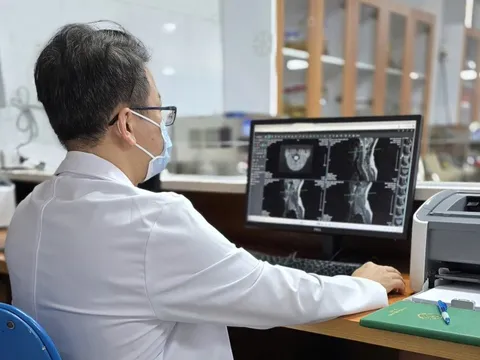 Liệt tứ chi vì 'thú vui' bóng cười 0