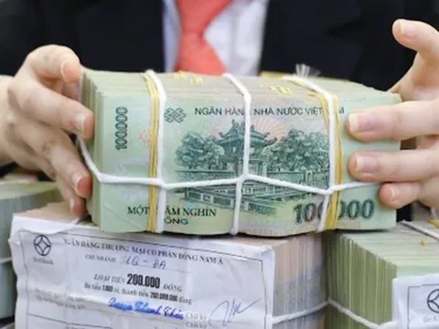 Cập nhật mới nhất về quy định chuyển khoản từ 500 triệu đồng phải báo cáo