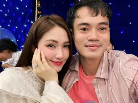 Hòa Minzy tuyên bố thẳng về tin sắp cưới Văn Toàn, gây dậy sóng cõi mạng