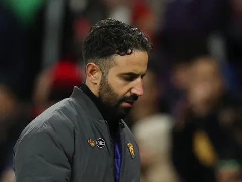 Ba đề nghị chuyển nhượng của Amorim bị từ chối