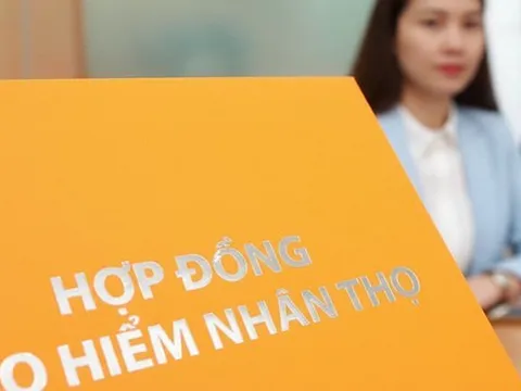 Đóng 100 triệu tiền bảo hiểm nhân thọ, 4 năm sau rút về hơn 24 triệu, chưa đủ mua 2 chỉ vàng: “Hóa ra tôi đã nhầm về bài học tích sản”