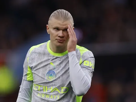 Thay đổi lịch sử ở Premier League