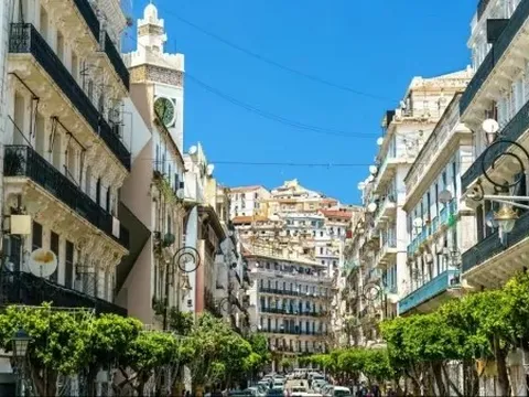 Algeria lọt top 10 điểm đến đầu tư hấp dẫn nhất châu Phi giai đoạn 2025-2026