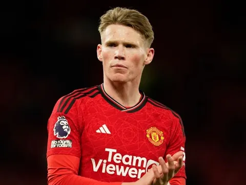 Thảm họa 'McFred' hủy hoại McTominay ở MU