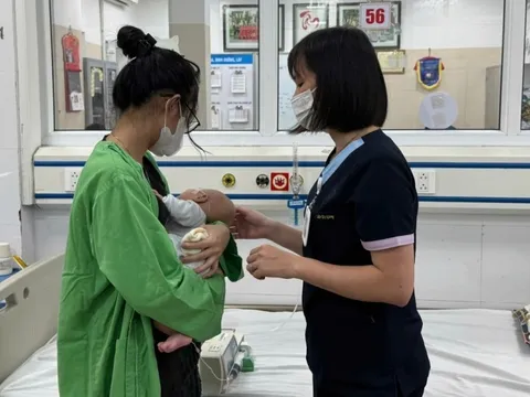 Số trẻ mắc cúm A nhập viện gia tăng, phần lớn chưa tiêm vaccine 0