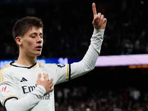 Guler khiến Real Madrid phải trả thêm tiền