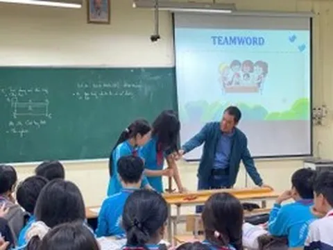 Nóng trong tuần: Nhà giáo được hưởng 'hệ số lương đặc thù'; Thủ tướng phê duyệt Đề án tiếng Anh