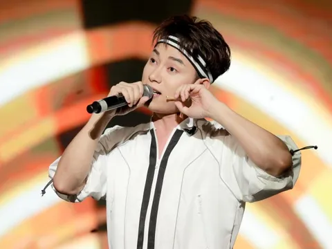 Choáng với số tiền Trúc Nhân dành tặng fan