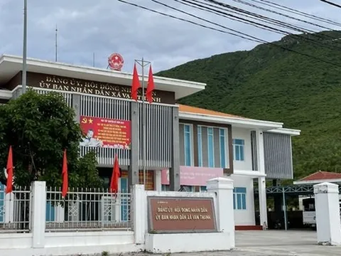 Hàng loạt cựu cán bộ địa phương ở Khánh Hòa lãnh án tù vì "phù phép" sổ đỏ