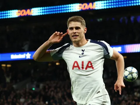 Bàn thắng 'điên rồ' ở Champions League